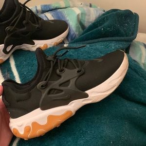 Nike Presto Reacts